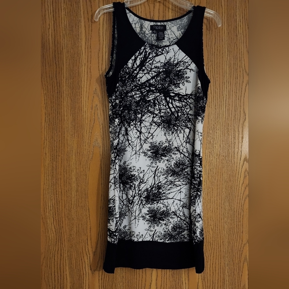 Papillon Tank Dress Size: M